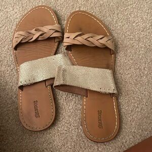 Soludos gold/nude flat braided slides